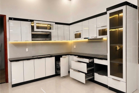 TỦ BẾP INOX CÁNH KÍNH LAMINO LUXURY